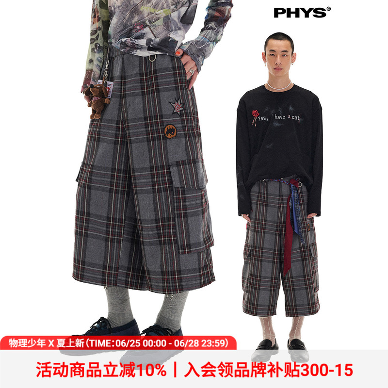 Physics Boy "Plaid Rocker" Rock Mouse Embroidered Plaid Elastic Waist Lightweight Workwear Cropped Pants Shorts