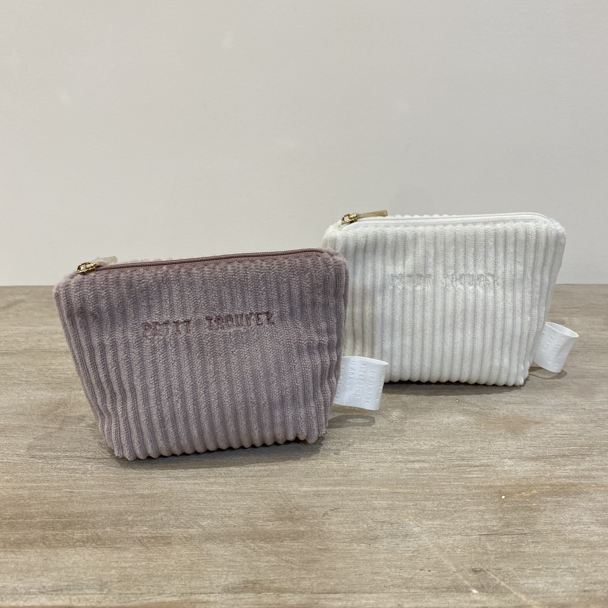 PETIT TROUVER STRIP DOWN MINIMALIST BAG Small Makeup Bag Mouth Red Air Cushion Tampon Bag Sanitary Cotton Bag