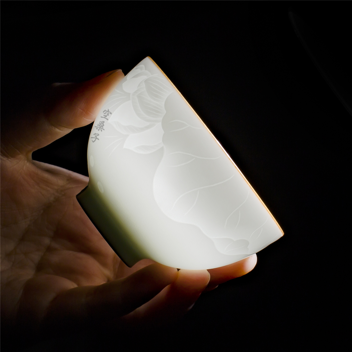 Master Cup Ceramic Lotus Carved Half-knife Mandarin Tea Cup White Ceramic Custom Kung Fu Tea Cup