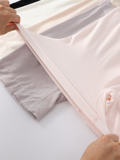 胖mm防走光内裤二合一大码安全裤夏季防磨腿平角200斤无痕缝打底