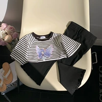 Черно-белый бар-фиолетовый ангел