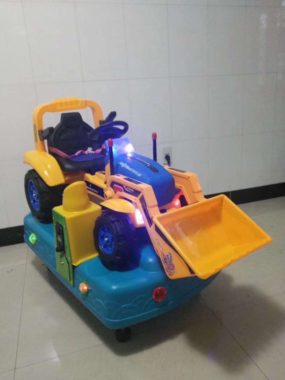 Manufacturer Direct sales 2020 new children Electric coin slot excavator rocking car supermarket doorway commercial special price remote