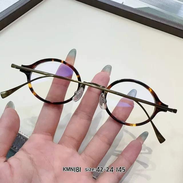 2025 new titanium frame fashion temperament glasses frame small face women's glasses frame Danyang glasses KMN181