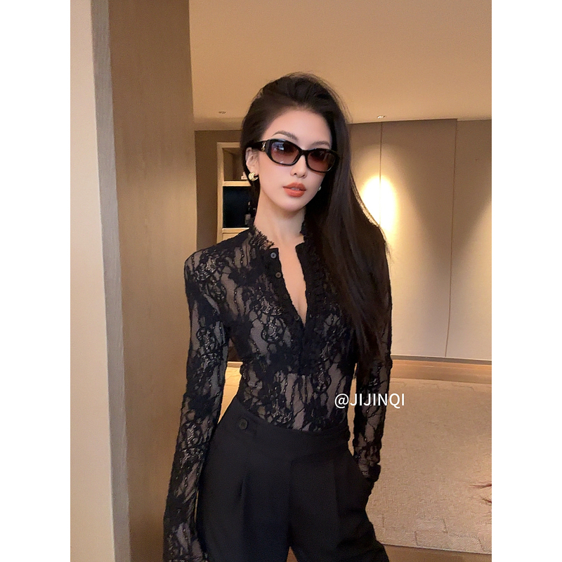 Jijinqi Autumn Long-Sleeve Lace Hollow-Out Round-Neck Top, Versatile, Stylish, Sexy, Fashionable, Casual, Suitable for Wearing Alone Jijinqi Autumn Long-Sleeve Lace Hollow-Out Round-Neck Top, Versatile, Stylish, Sexy, Fashionable, Casual, Suitable for Wearing Alone