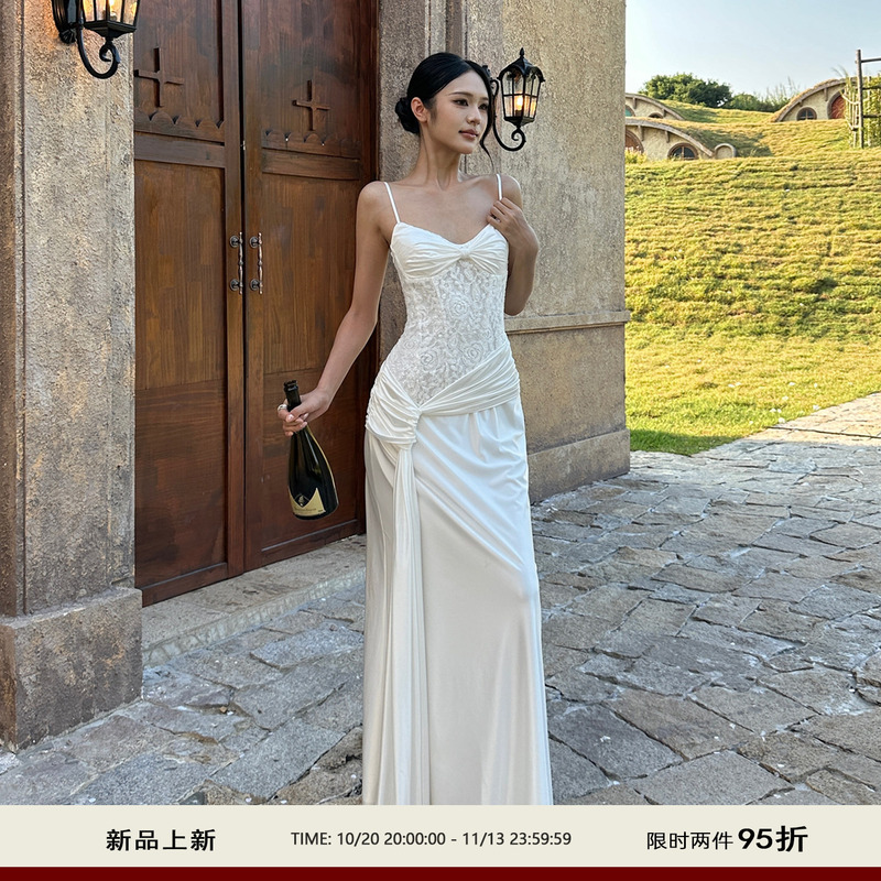 Venuie Romantic Off-White Slim-Fit Spaghetti Strap Dress Engagement Ceremony Birthday Mini Dress Elegant Bodycon Long Dress