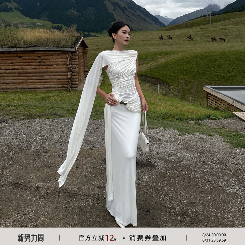 Venuie Niche White Knitted Dress Birthday Party Light Formal Dress Slim Fit Bodycon Dress French Style Vacation Long Dress Venuie Niche White Knitted Dress Birthday Party Light Formal Dress Slim Fit Bodycon Dress French Style Vacation Long Dress