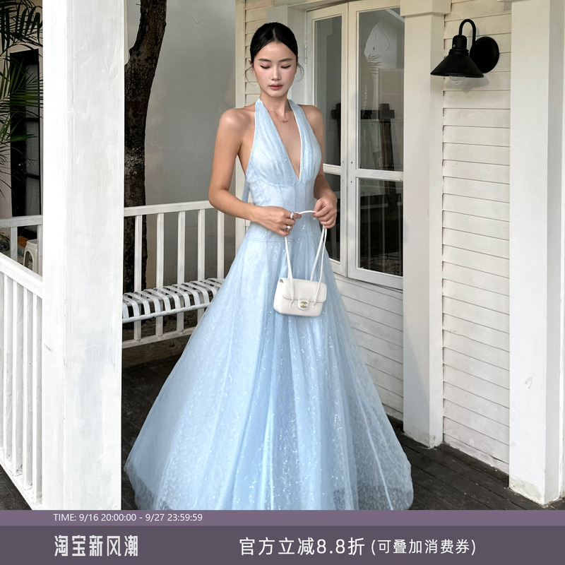 Venuie Blue Lace Halter Dress Deep V-Neck Waist-Cinching Elegant Long Dress Birthday Coming-Of-Age Ceremony Light Formal Dress for Women