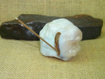 Shengyun rhyme Zen incense boutique ornamental stone new natural stone Alashan Gobi agate original stone C