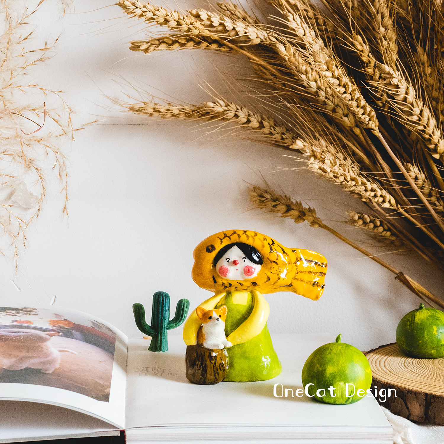 Naughty Cat Studio Cartoon Girl Creative Blessings The Cute Teenage Girl Joe Moved to Opening a Friend to Gift Mercy