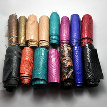 Snakeskin is sold at the price of a whole piece. Snakeskin is cheap. Come and have a look.