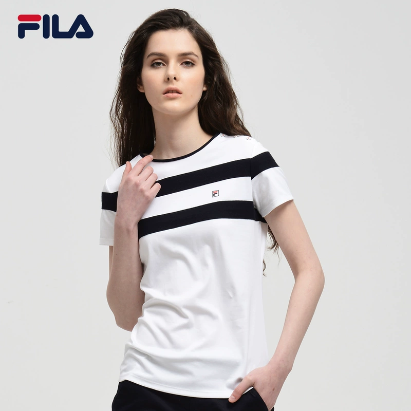 FILA Fila Nữ Mùa hè Cotton mới Thời trang Áo thun thể thao tay ngắn giản dị | F61W821125F - Áo phông thể thao