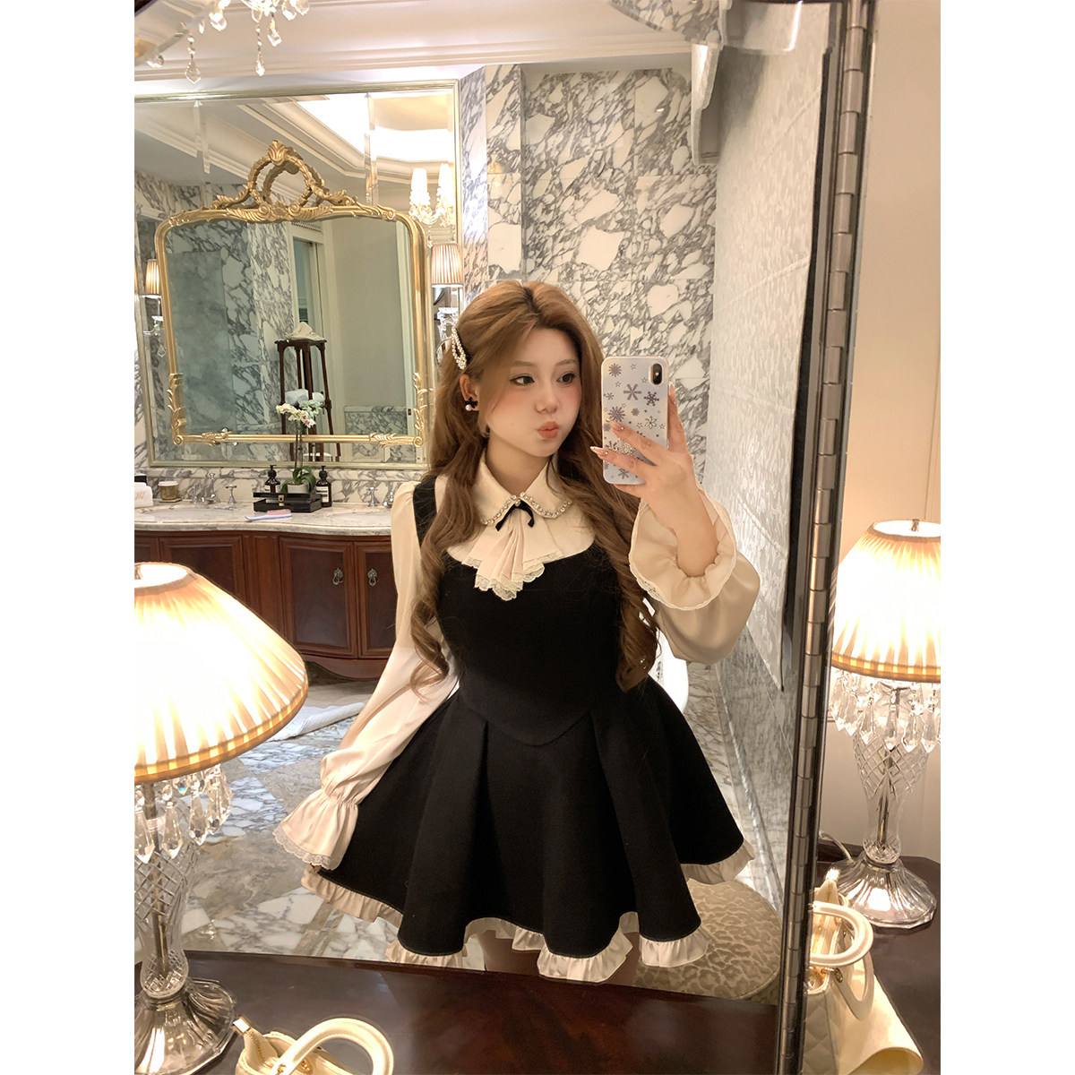 安妮不火 钉钻娃娃领缎面拼呢料洋装女微胖大尺码假两件千金裙子