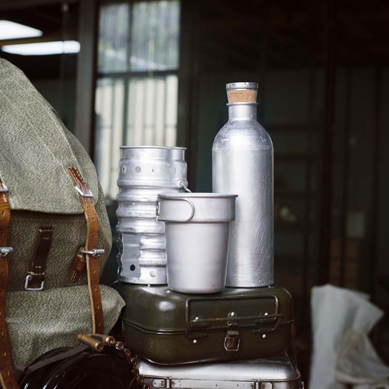 Swiss Lines Single-soldier rocket stove suit windproof firewood stove containing portable camping pan outdoor coursework for the wild