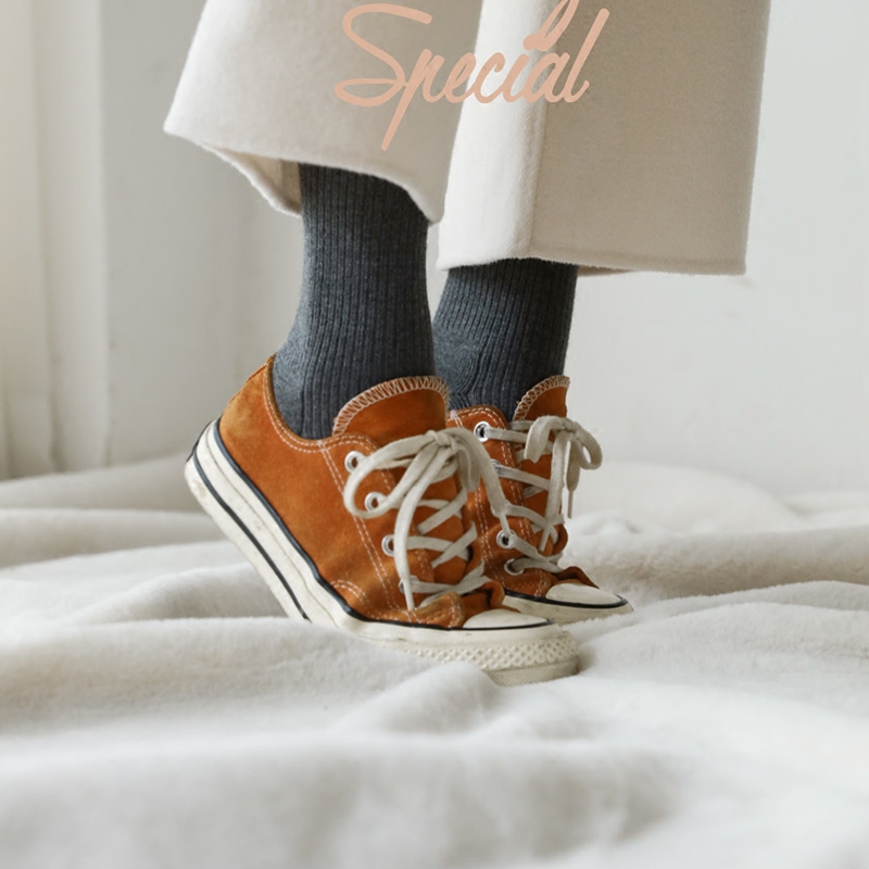 Black bubble socks Korean autumn and winter thickened warm terry socks women's socks in the tube socks Korean version of the college style stockings