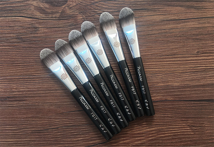 South Korean piccasso make-up brushed part model flaw special selling clear cabin hand slow no makeup artist special