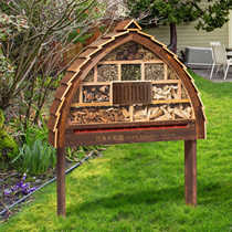 Large insect house customized insect hotel school farm natural education villa courtyard ecological protection antiseptic wood