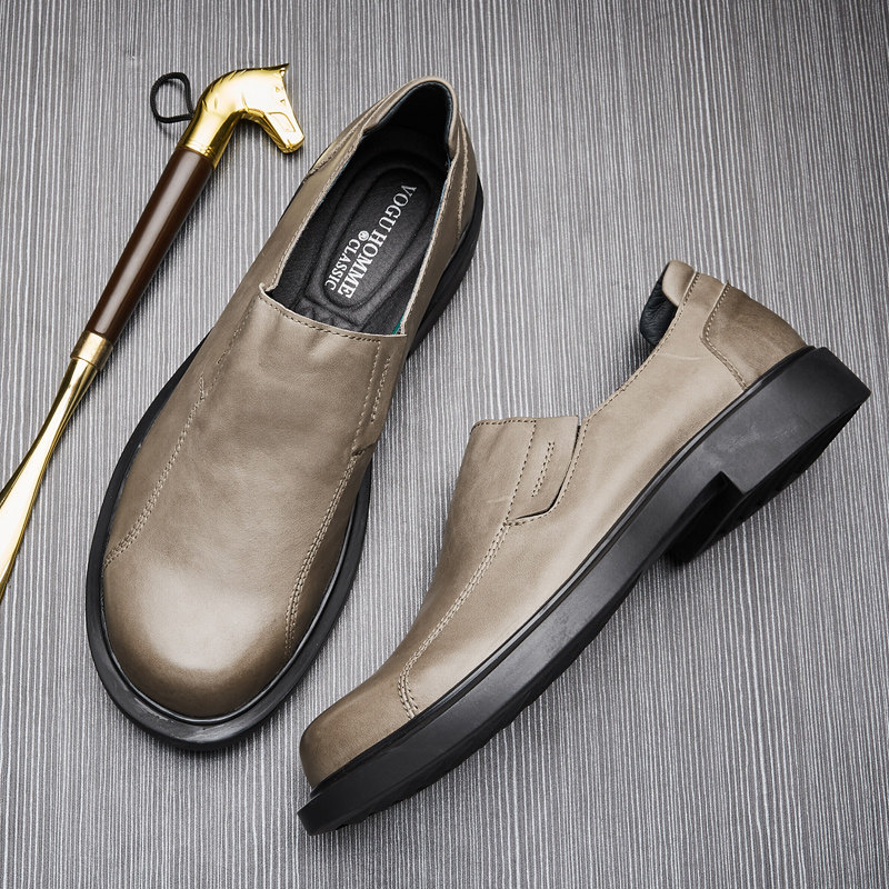 2021 Summer new genuine leather soft bottom breathable one foot pedal sloppy bean shoe round headgear Big Head Leather Shoes Man