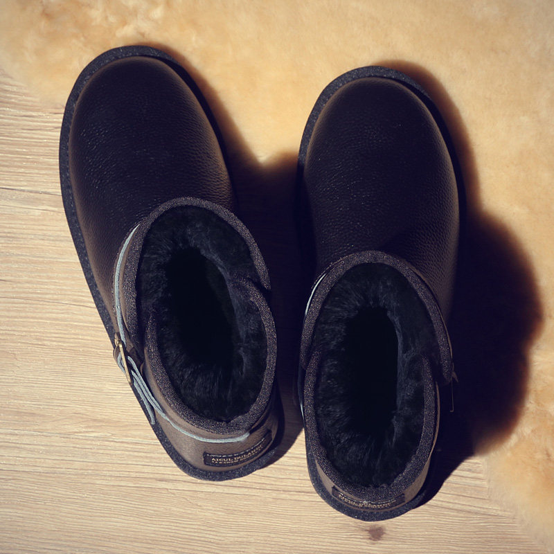 Snow boots men's shoes waterproof winter trendy shoes men's non-slip short boots plus velvet warm cotton shoes men's leather bread shoes