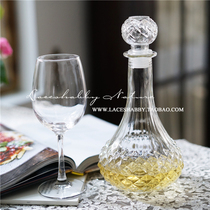 Export European and American retro French style heavy industry luxury diamond embossed transparent glass bottle decanter