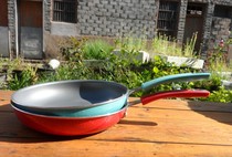 Exports to the United States 22 8cm 24 1cm 27 9cm 30 4cm no fume non-stick frying pan pan
