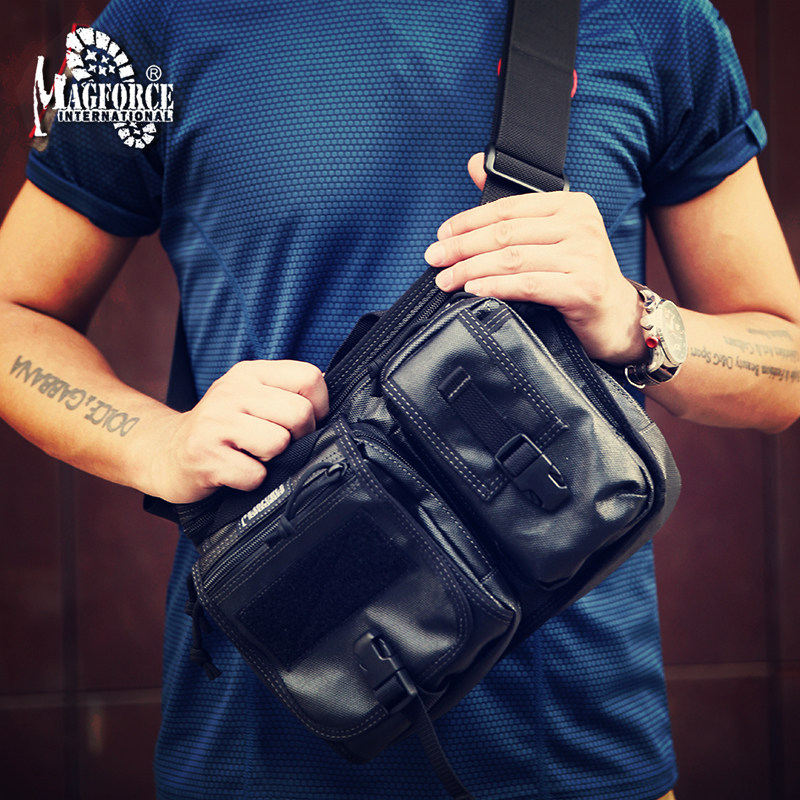 MagForce Taiwan horse fan supplies tactical oblique cross bag 0486 Taiwan horse mobile cache satchel