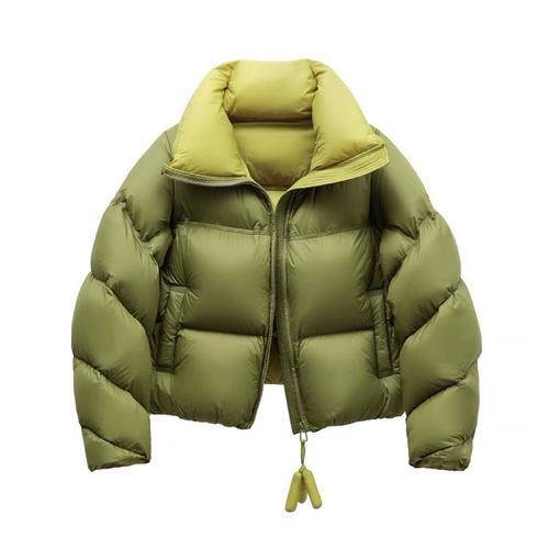 Зимний короткий утепленный пуховик