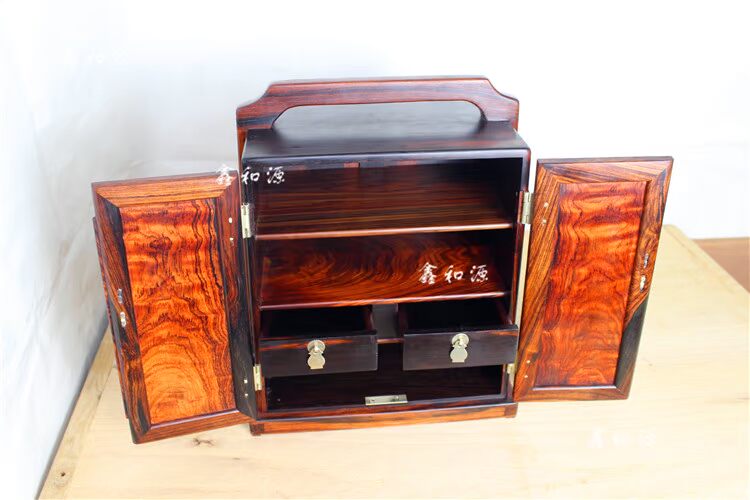 Sapphire gỗ hồng sắc gỗ gụ màu đỏ gỗ hồng vali hộp đơn hộp cũ hộp đồ trang sức hộp Ming và Qing đồ nội thất cổ điển - Cái hộp thùng gỗ pallet trang trí