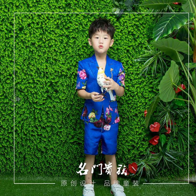 Trang phục catwalk cho trẻ em trình diễn catwalk cho thuê bộ đồ trẻ em tùy chỉnh cao cấp cho bé trai thủy triều phù hợp với đoạn văn ngắn shop thời trang trẻ em