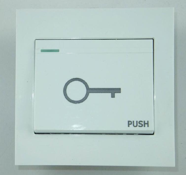 Button switch with a single key cycle switch