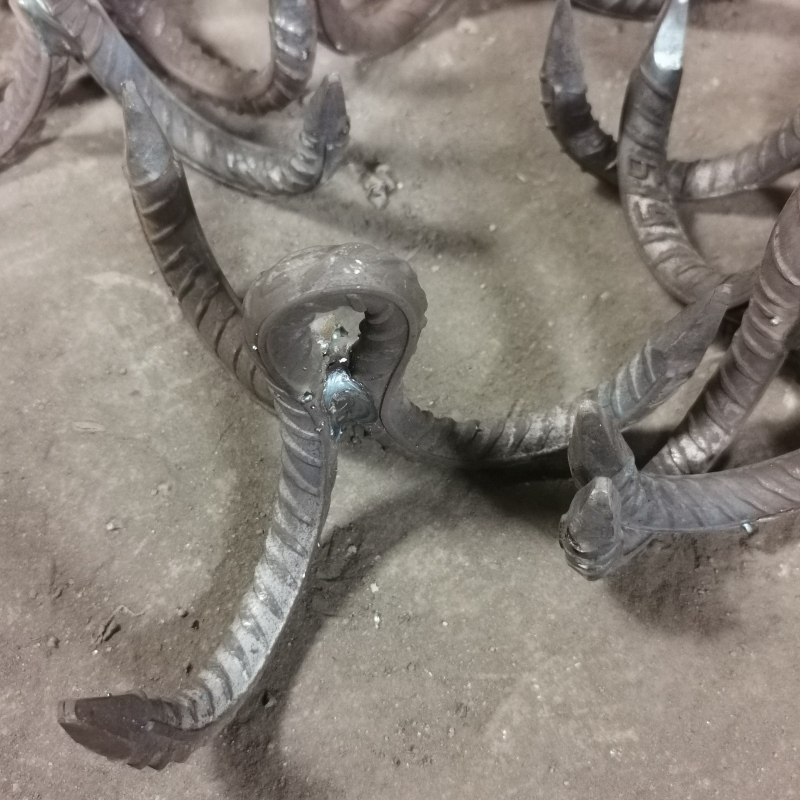 Outdoor Two-Hook and Three-Hook Round Steel Handmade Professional Boat Anchor Towing Hook Threaded Steel