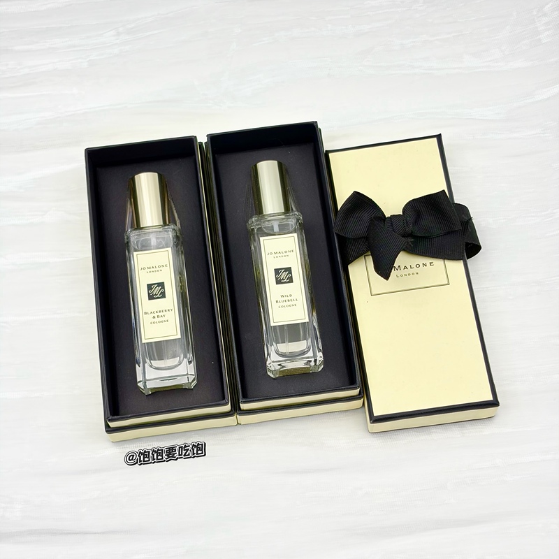 Jo Malone Bluebell Sage Blackberry Bay Leaf Apricot Blossom Honey English Oak Perfume