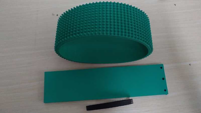 Special toothed belt pressure plate gear belt for spray code machine page-cutter conveyor belt can be customized