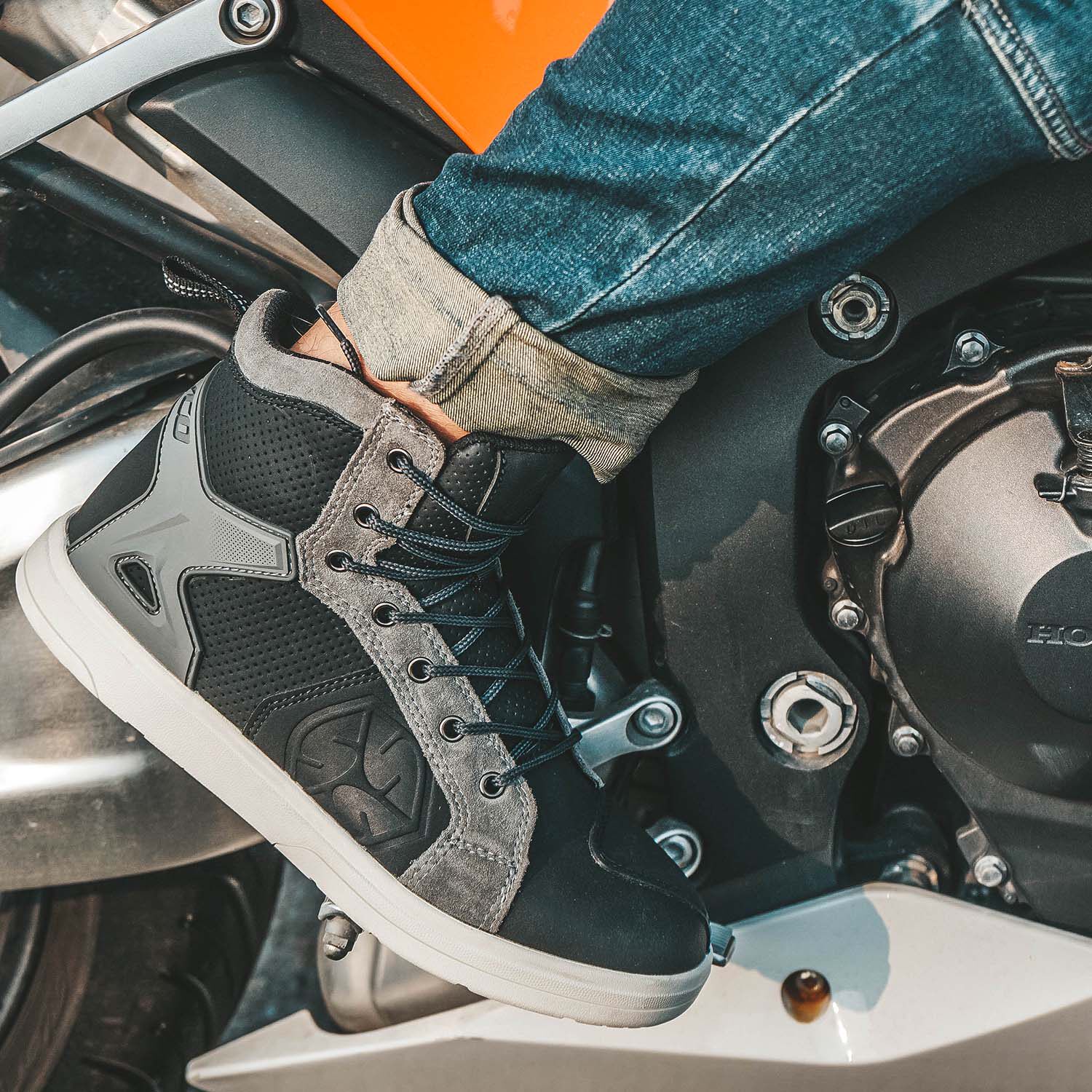 Saiyu SCOYCO Locomotive Riding Boot Locomotive Anti-Fall Racing Knight Shoes Male Windproof Molars Equipment Spring