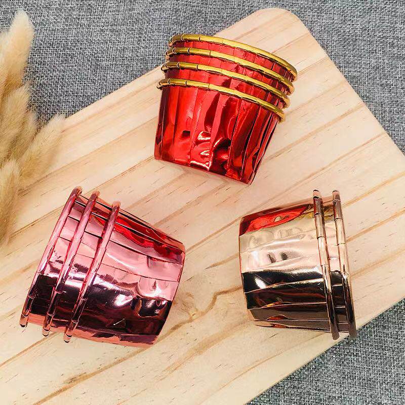 Gold and silver roll crimp cake cupcake cupcake cupcake double sided aluminum foil curl roll mouth cupcakes Mafen cup paper please 50