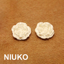 NIUKO clothing accessories white exquisite three-dimensional flower shirt coat jacket sweater button DIY feminine temperament