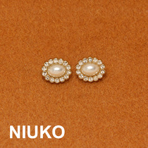 NIUKO delicate water drill small oval metal shirt button with small fragrant wind pearl decoration button accessories buckle