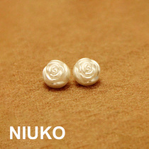 NIUKO shirt accessories pearlescent white little flower DIY exquisite shirt button knit button 10mm