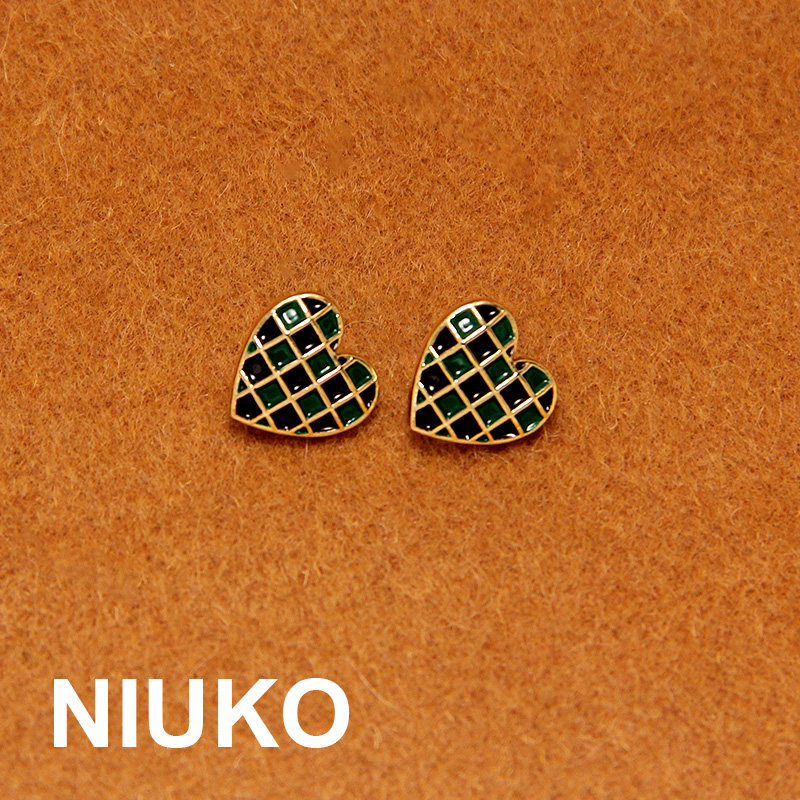 NIUKO new special craft upscale shirts metal buttons Caring Shape High-end Clothing Accessories Buttons women
