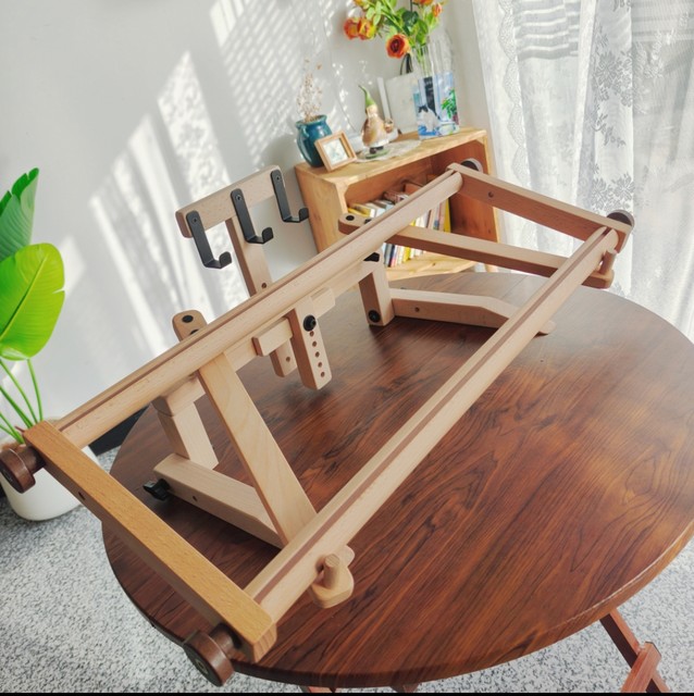 ຜະລິດຕະພັນໃຫມ່ desk rack Hualinjun ຕົ້ນສະບັບງ່າຍດາຍຫນຶ່ງສິ້ນຕາຕະລາງ treasure rack flat rack stitch stretch ໄມ້ desktop desktop rack