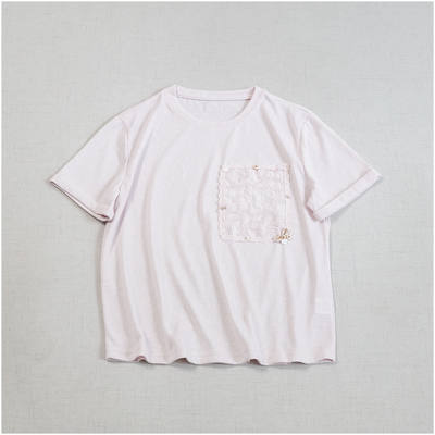 100% snowflake cotton basic, versatile, round-neck, loose pullover T-shirt, short-sleeved top. No replenishment once the welfare item is sold out
