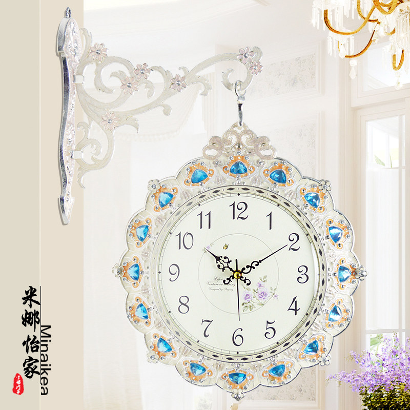Korean style fashion double-sided wall clock Modern living room large silent clock Italian pastoral metal simple creation Quartz clock