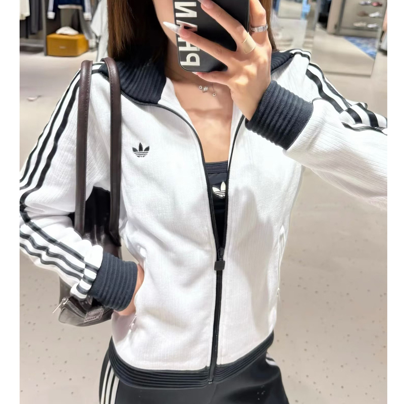 Jennie's Same Style Clover Unisex 26 New Knit Jacket Casual Sports Color-Blocking Black and White Jacket Ld*966