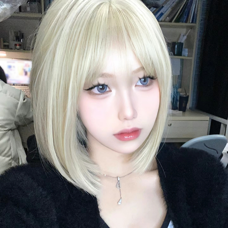 Wig Women's Short Straight Hair Full Headgear Summer Breathable Fluffy Whitening Popular Light Color Rice Gold Simulated Wave Headgear Wig Women's Short Straight Hair Full Headgear Summer Breathable Fluffy Whitening Popular Light Color Rice Gold Simulated Wave Headgear