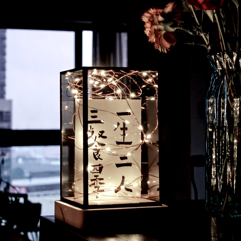 ins Vintage glass frame Photo frame table Transparent metal standard frame Picture frame Nordic simple photo frame Solid wood