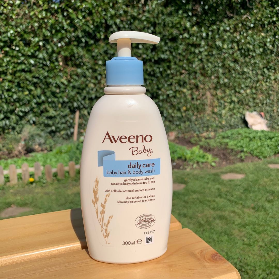 British purchase Aveeno Aveno baby shampoo and shower gel mild and non-irritating spot