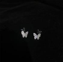 Rhinestone crystal butterfly ear clip two earrings sense niche design 2020 spring earrings retro micro fashion fashion