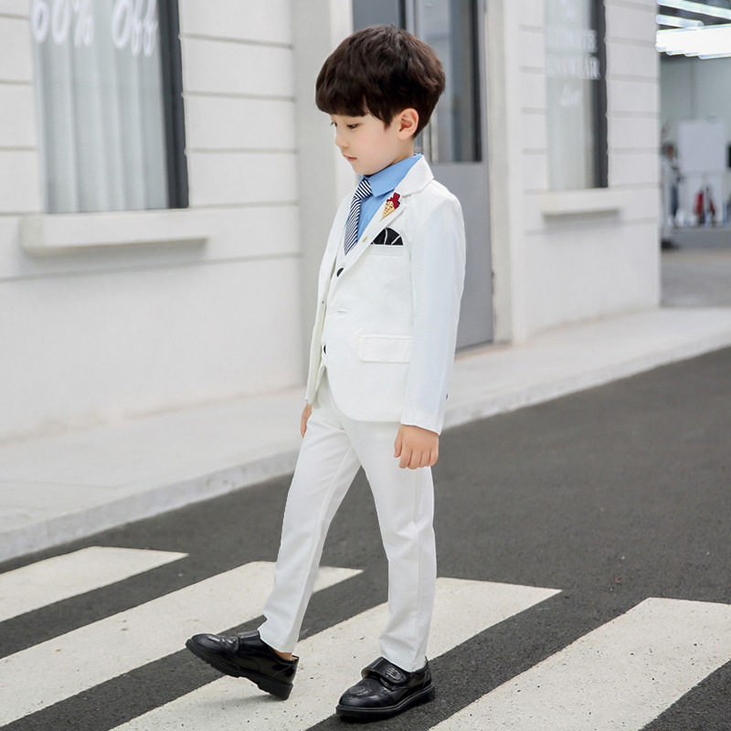Korean version of children's gown suit flower boy waistcoat Inron boy host Western-style boy piano plays out