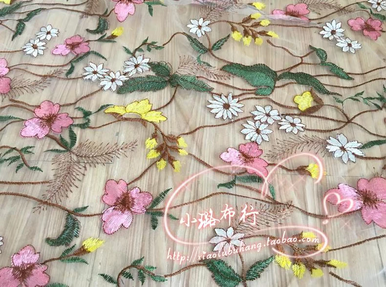 Boutique Hanfu cổ thêu lưới thủ công DIY ren vải may mặc váy thêu ba chiều - Vải vải tự làm