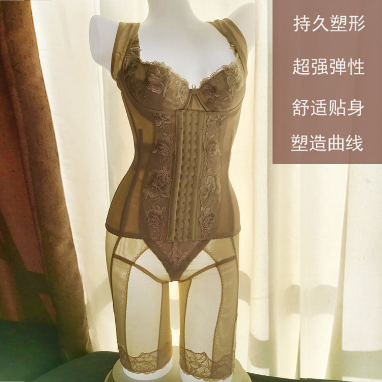 Beauty salon stature manager molds body sculptures underwear meme body close-up buttocks The butler's body