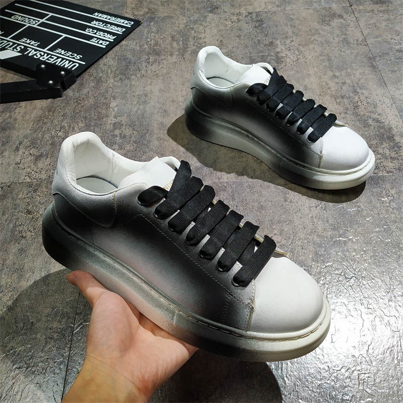 New Mckun Homecare Graffiti Individuality Camouflage Casual Breathable Little White Shoes Spirit Little Guys Thick Bottom Heightened Pine Pastry Shoes